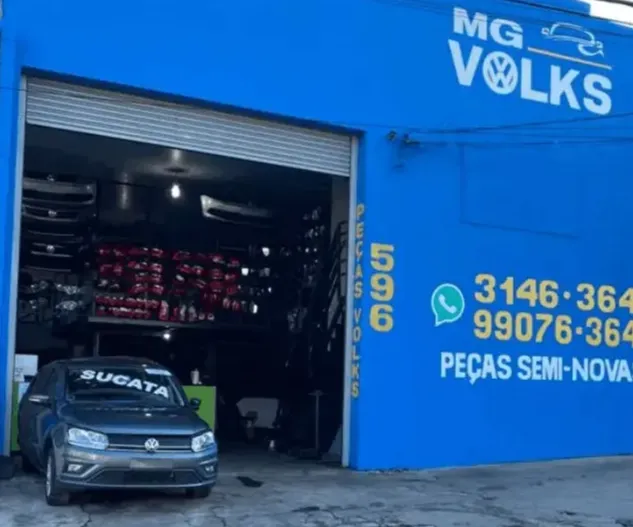 Portas, Para-lamas, lanternas, Para-choques, Faróis, Acabamentos, Painéis, suspensão, Motores, Caixa de marcha, Volantes, Retrovisores, Rádios, Rodas, forros, sucatas, teto, tampa, porta malas, difusores, velocímetro, chaves de seta, bagagito dentre outras peças. BH